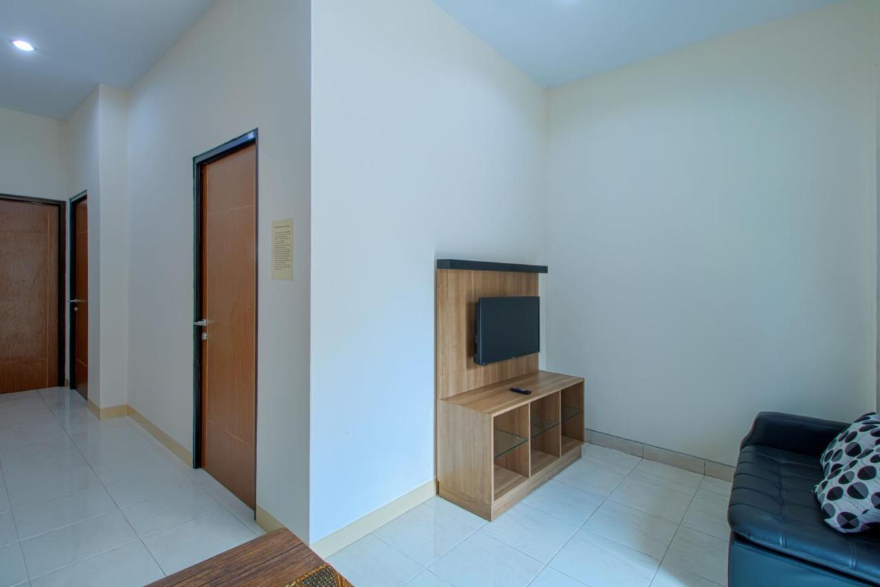 Отель Karana House Syariah Melati Экстерьер фото
