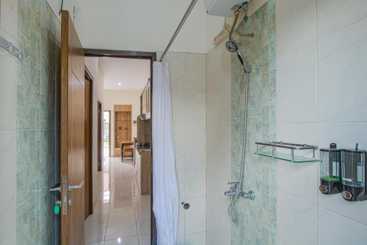 Отель Karana House Syariah Melati Экстерьер фото